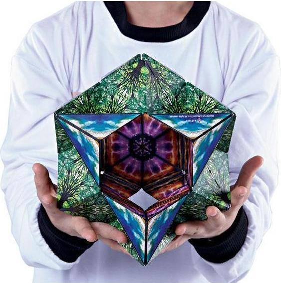 Actual product image Shashibo Cube Elements (Multilingual)