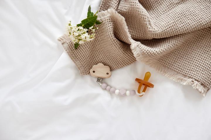 Actual product image Lässig Wooden pacifier chain