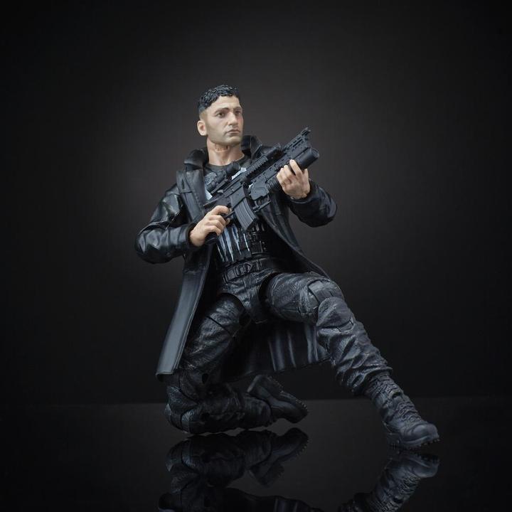 Produktbild Hasbro Marvel Knights Marvel Legends Man-Thing Series Punisher Action Figure