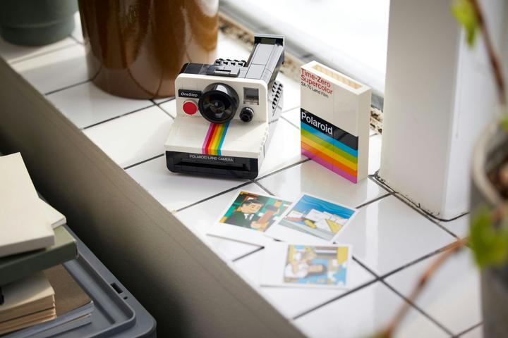 Image du produit LEGO Appareil photo instantané Polaroid OneStep SX-70 (21345, LEGO Ideas)