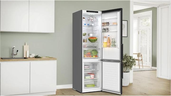 Produktbild Bosch Hausgeräte Serie 4, Freistehende Kühl-Gefrier-Kombination mit Gefrierbereich unten, 203 x 60 cm, Edelstahl schw (363 l)
