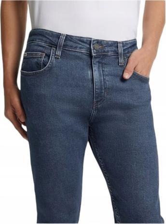 Produktbild Guess Gj G12 Röhrenjeanshose (36)