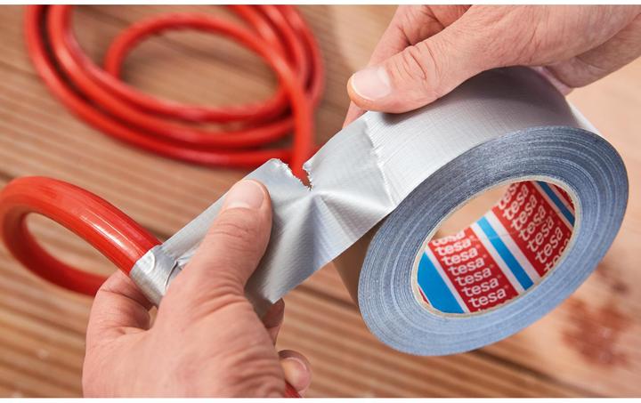Produktbild tesa EXTRA POWER UNIVERSAL Gewebeband, gewebeverstärktes Ductape (50 mm)