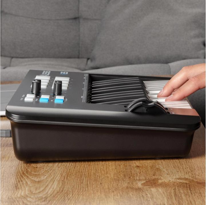 Actual product image Alesis V25 MKII (Keyboards)