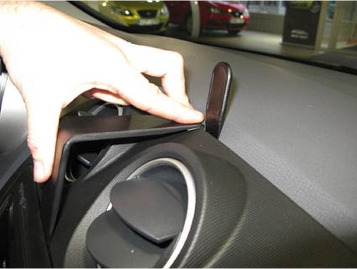 Image du produit Brodit 854271 Support voiture Seat Ibiza 09-17