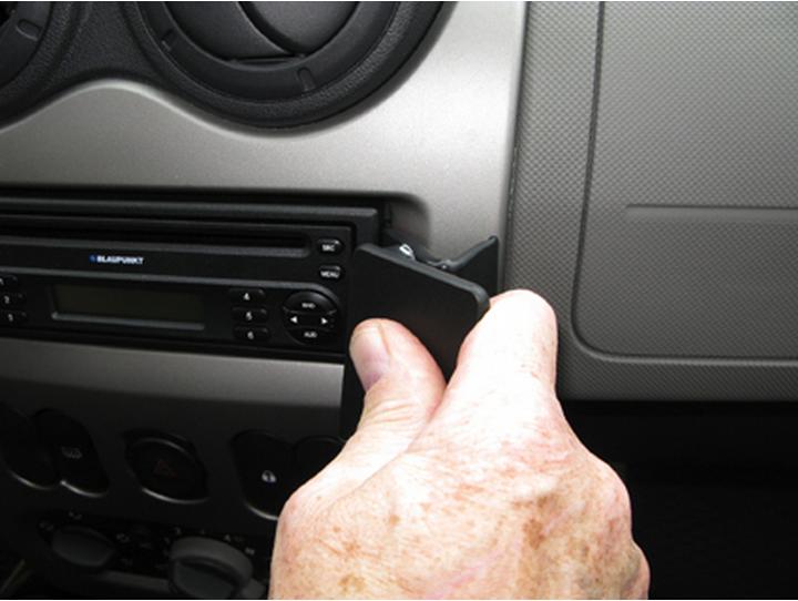 Immagine prodotto Brodit 854399 Supporto auto Dacia Duster 10-13