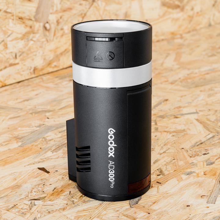 Produktbild Godox AD300Pro (300 W, Set)