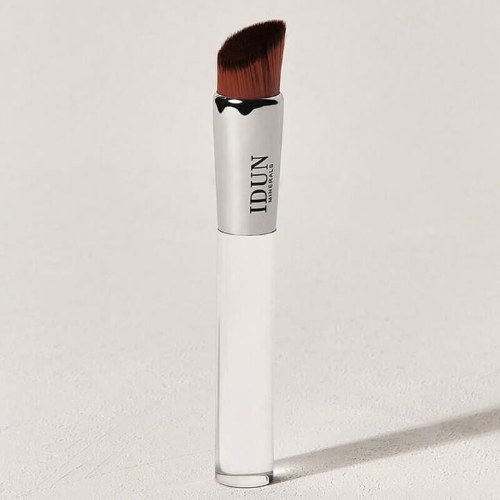 Actual product image IDUN Minerals Brush Liquid foundation brush (Foundation)