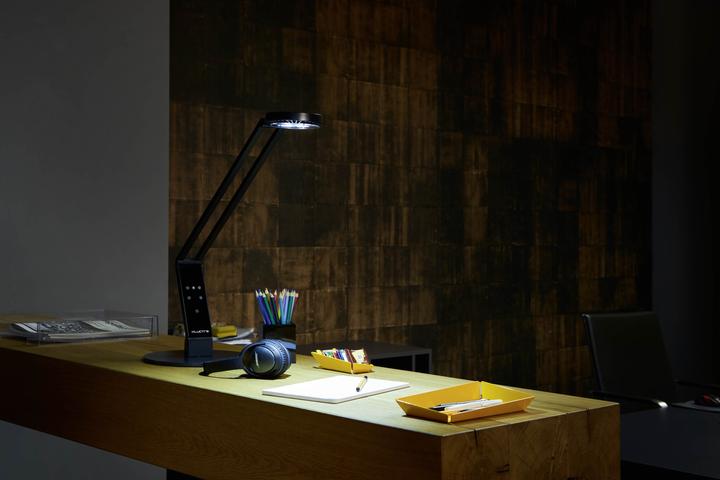 Produktbild Luctra Tischhalterung (680 lm)