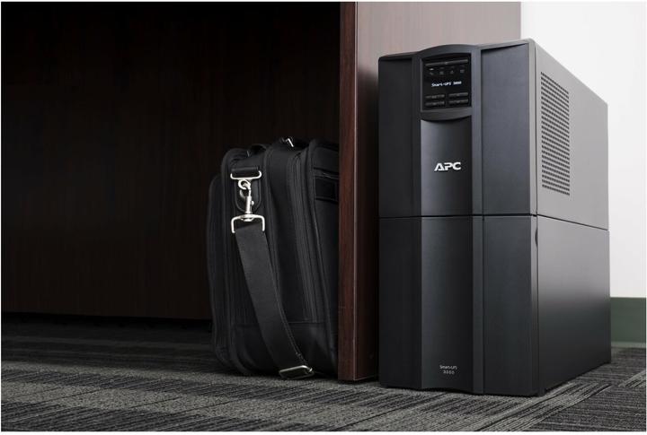 Image du produit APC SMT 3000 (3000 VA, 2700 W, Line-interactive Onduleur)
