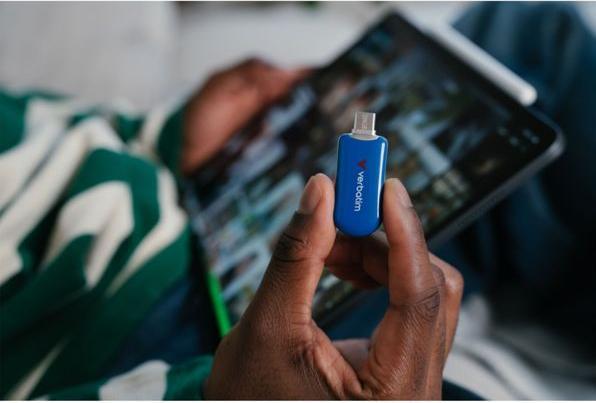 Immagine prodotto Verbatim Plectra Blue 256GB USB-C Flash Drive 30234 (256 GB, USB-C)