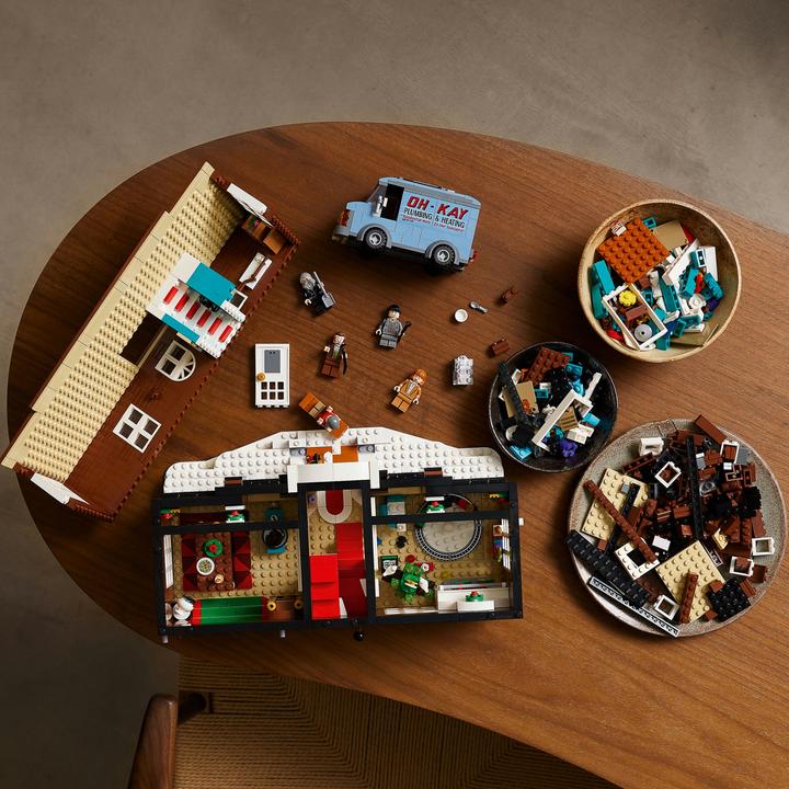 Immagine prodotto LEGO Home Alone (21330, LEGO Ideas, Set LEGO rari)