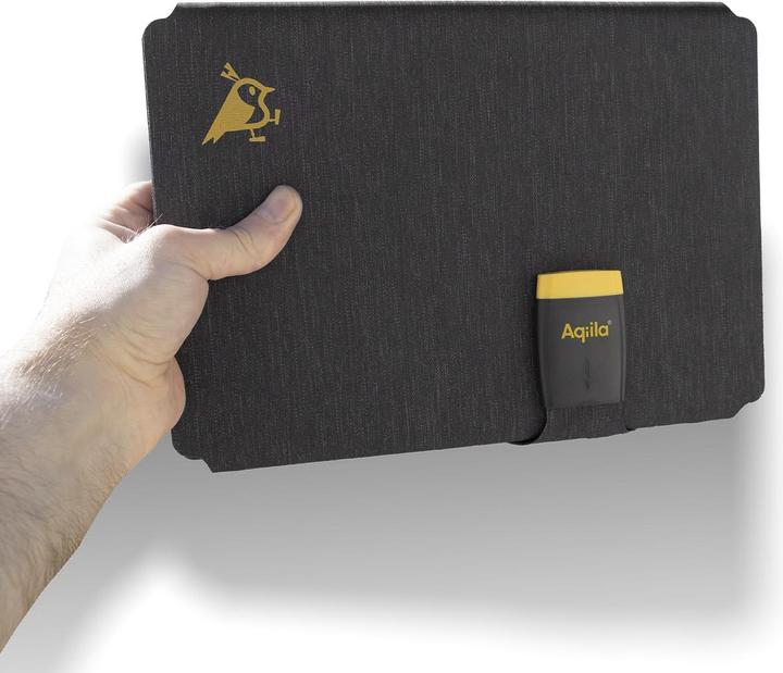 Actual product image Aqiila Sunbird P56 - Foldable solar panel (56 W, 1.34 kg)