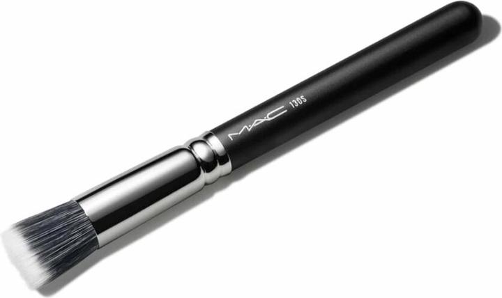 Actual product image MAC Cosmetics 130S Short Duo Fibre Brush (Foundation)