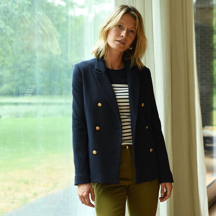 Actual product image Anne Weyburn Blazer (48)