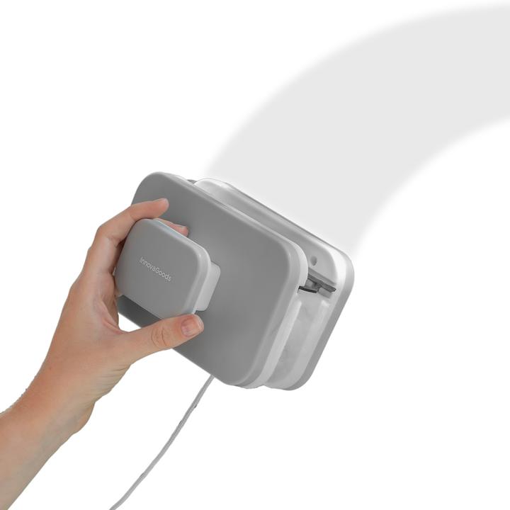 Actual product image InnovaGoods Magnetic window scraper