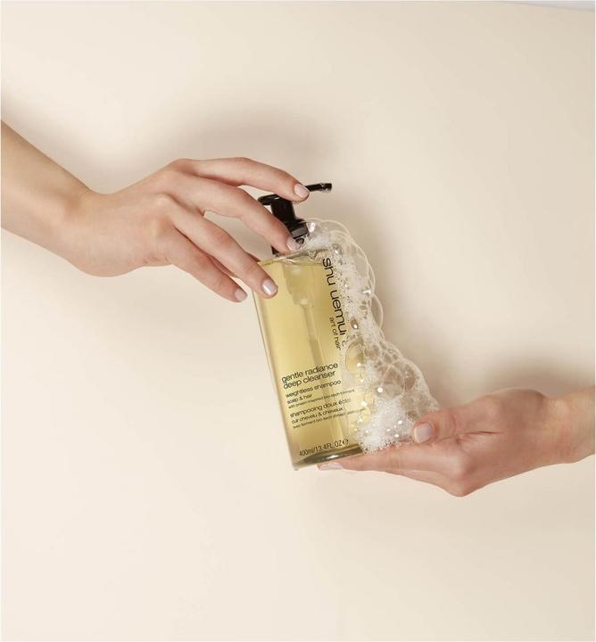 Produktbild Shu Uemura Cleansing Oil Gentle Radiance Deep Cleanser (400 ml, Flüssiges Shampoo)