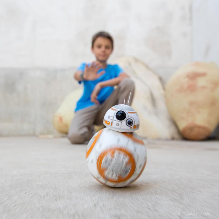 Immagine prodotto Sphero BB-8 di Star Wars indossato in battaglia