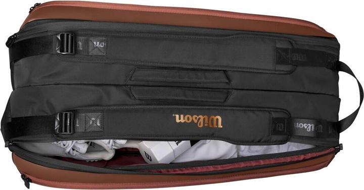 Actual product image Wilson Super Tour Pro Staff 9 Pack V14 Tennis Bag (9R)