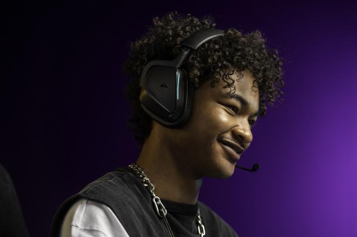 Actual product image Corsair VOID WIRELESS v2, Carbon – WW (Wireless)
