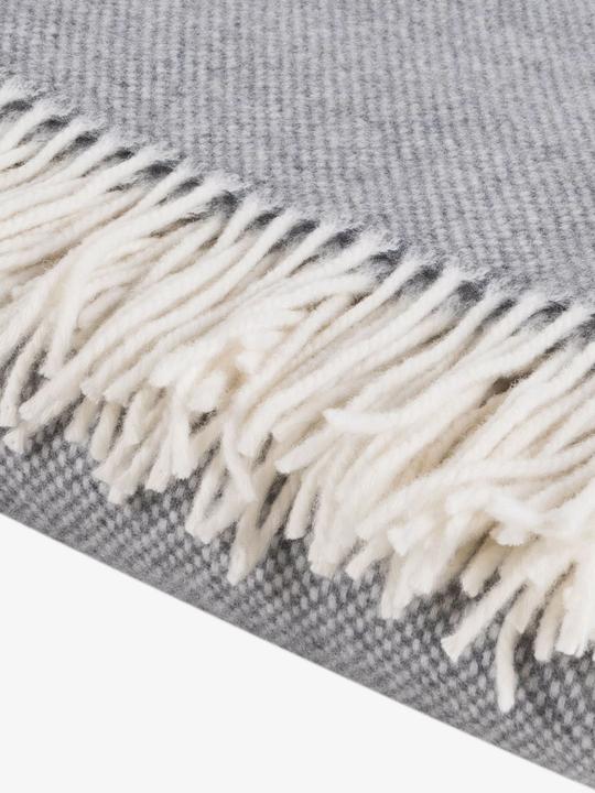 Actual product image Schlossberg Living blanket ANOUK light grey (130 x 200 cm)
