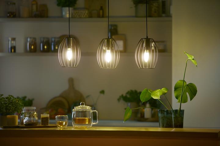 Actual product image Philips Led Cla (E14, 2.30 W, 485 lm, 1 x, A)