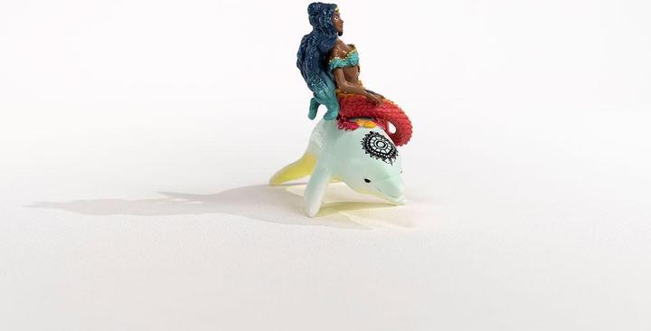 Actual product image Schleich Bayala Isabelle on dolphin
