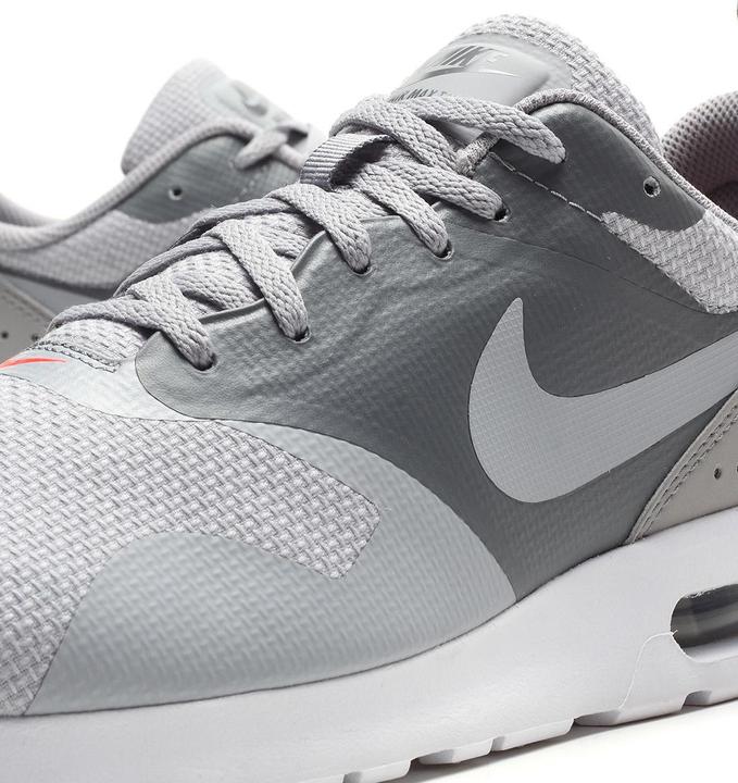 Actual product image Nike Air Max Tavas SE (41)