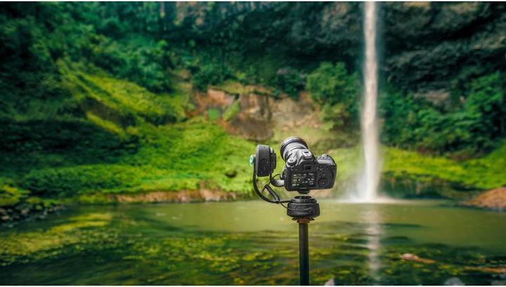 Actual product image Syrp Pan Tilt Bracket for Genie Mini (Slider Accessories)