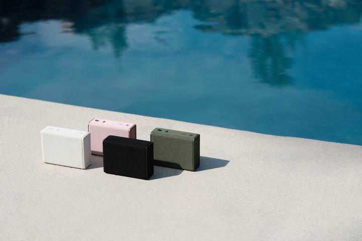 Actual product image Urbanista Sydney (5 h, Rechargeable battery operated)