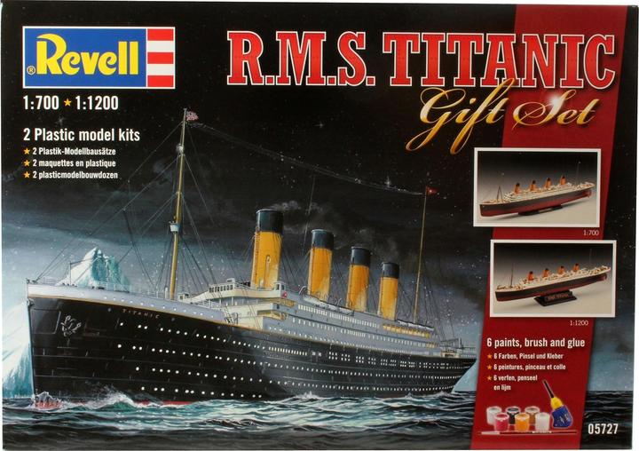 Actual product image Revell Gift set Titanic
