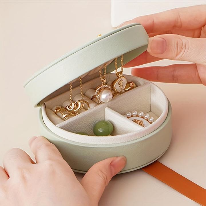 Produktbild Only-Bags.Store Reisefreundlicher, schicker Mini-Schmuck-Organizer aus Kunstleder – tragbare und hübsche