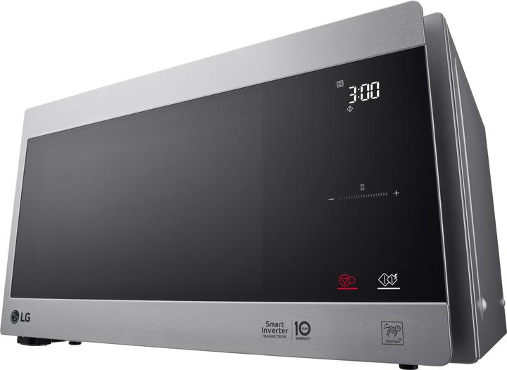 Actual product image LG MS2595CIS (25 l)
