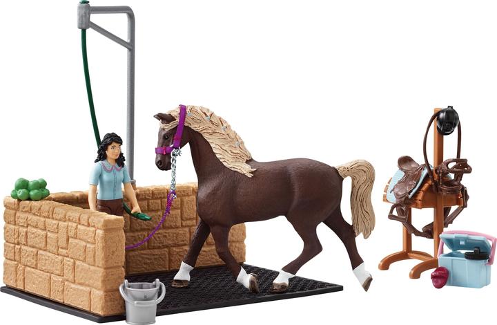 Actual product image Schleich Washing place with Horse Club Emily & Luna