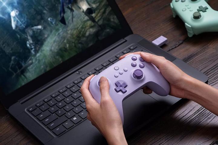 Image du produit 8bitdo Ultimate C 2.4G (Android, PC)