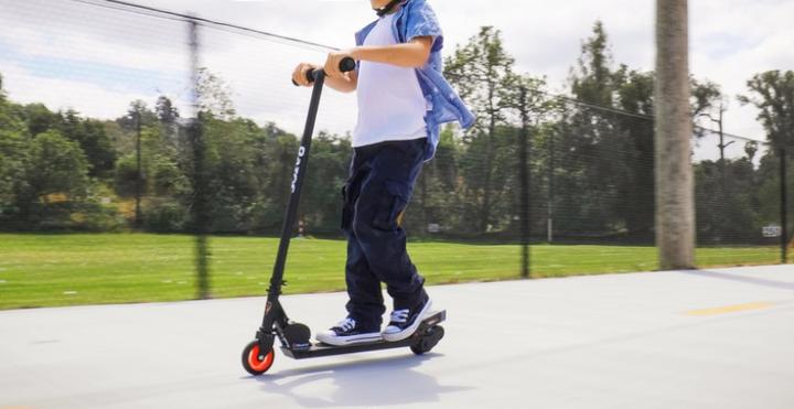 Actual product image Razor Turbo A Black Label