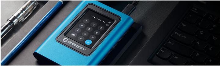 Actual product image Kingston IronKey Vault Privacy 80 (960 GB)