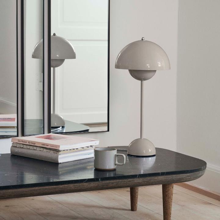 Image du produit &Tradition Flowerpot VP3 Lampe de table Grey Beige (E27)