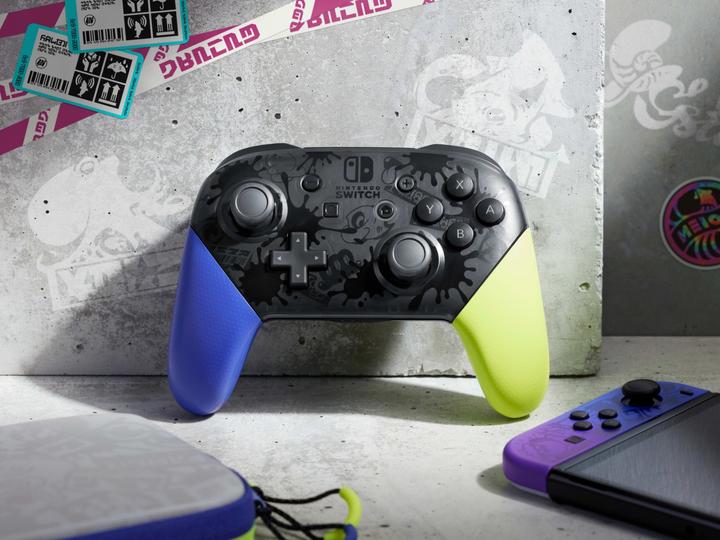 Actual product image Nintendo Switch Pro Controller - Splatoon 3 Edition (Switch)