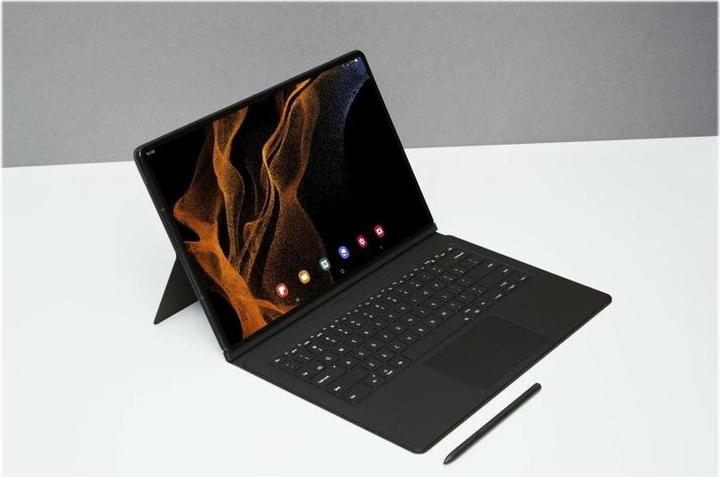 Actual product image Samsung Book Cover Keyboard (CH, Galaxy Tab S8 Ultra)