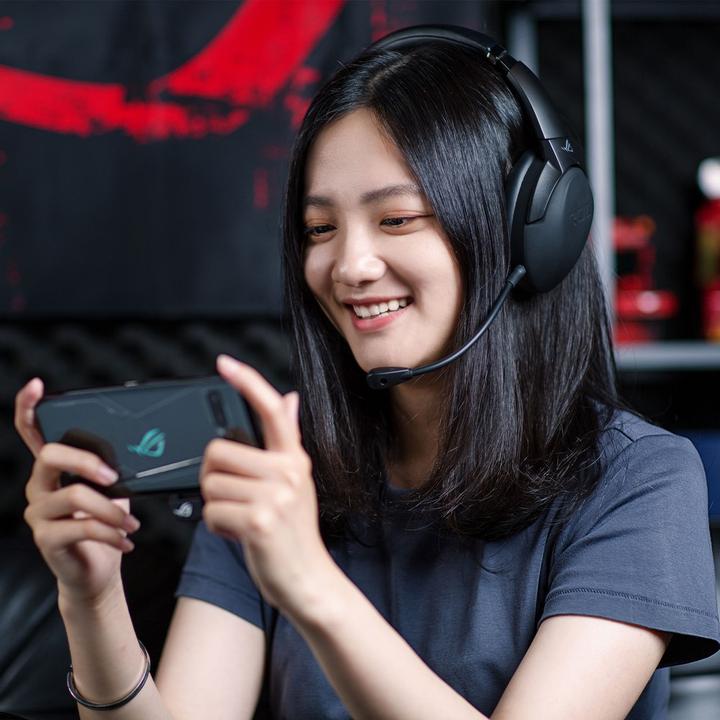 Produktbild ASUS ROG Strix Go 2.4 (Kabellos)
