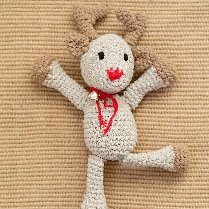 Actual product image Hoooked DIY Crochet Set Milano Eco Barbante Reindeer Rue
