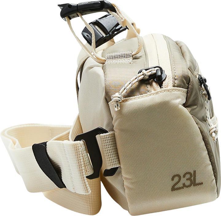 Actual product image Peak Performance Street Bike Bag (2.70 l)