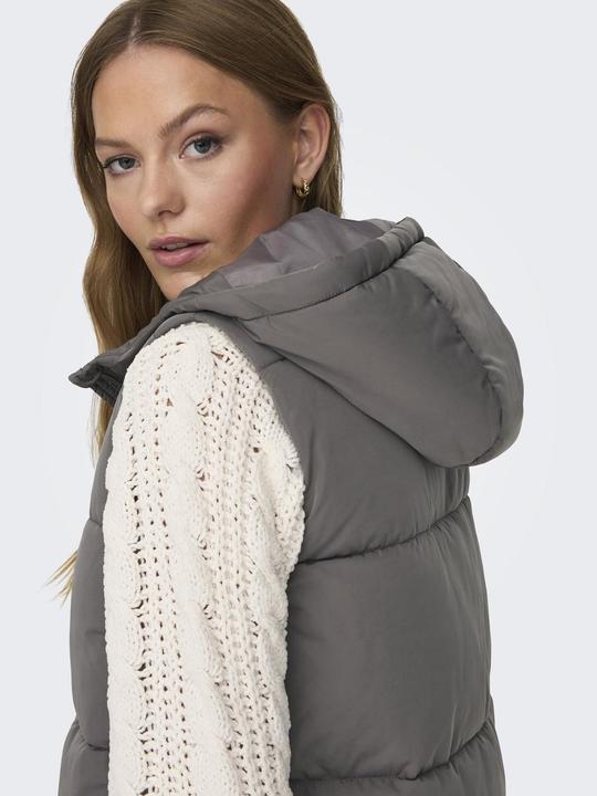 Actual product image Only Quilted long vest (M)