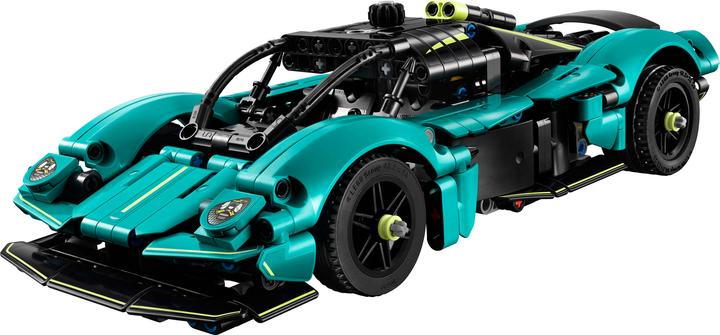 Actual product image LEGO Aston Martin Valkyrie (42208, LEGO Technic)