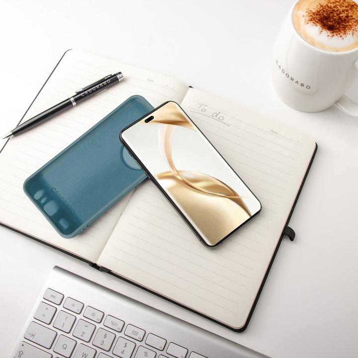 Actual product image Cadorabo Case for Honor 200 Pro TPU Liquid Silicone Cover (Honor 200 Pro)