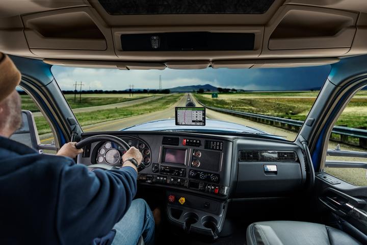 Produktbild Garmin DezlCam LGV710 EU (6.95")