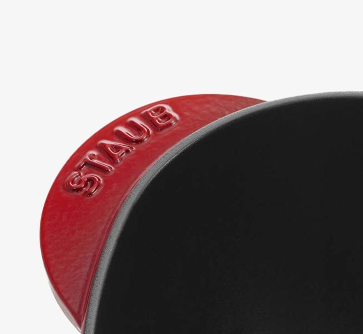 Produktbild Staub Bräter HERZ kirschrot (20 cm, Bräter + Schmortopf, Gusseisen)