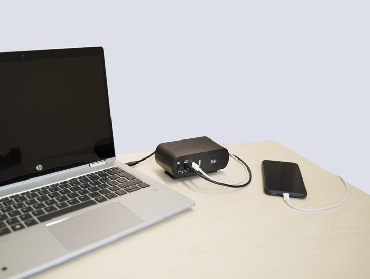 Produktbild Max Hauri Desktop Charger PD65W (6 x, USB-A, USB-C, Typ 13, 2 m)