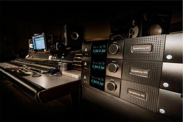 Actual product image Apogee Symphony I/O Mk II 8X8 (Thunderbolt)